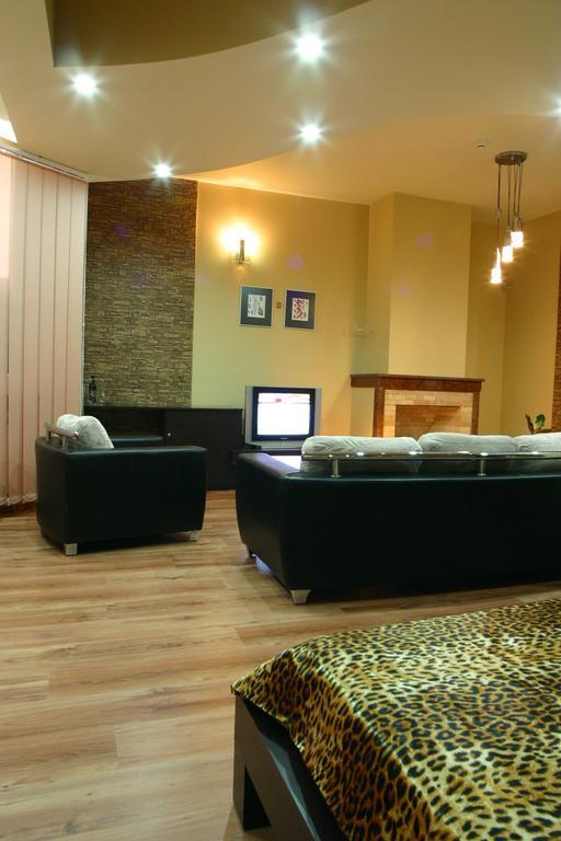 Light House Hotel Batumi Bagian luar foto