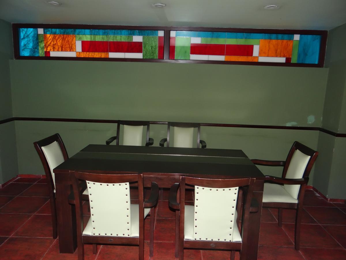 Light House Hotel Batumi Bagian luar foto