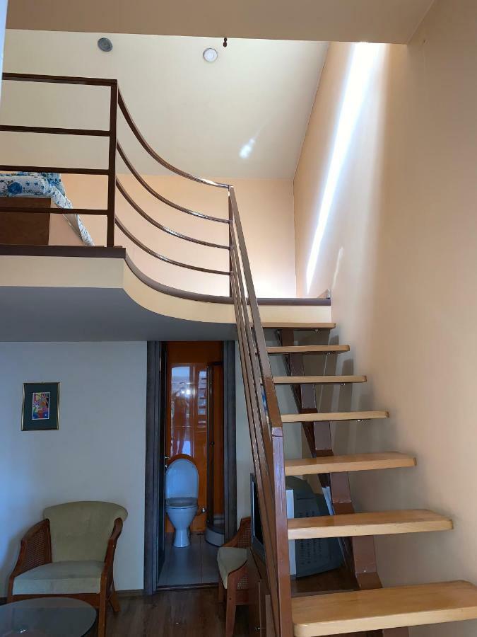 Light House Hotel Batumi Bagian luar foto