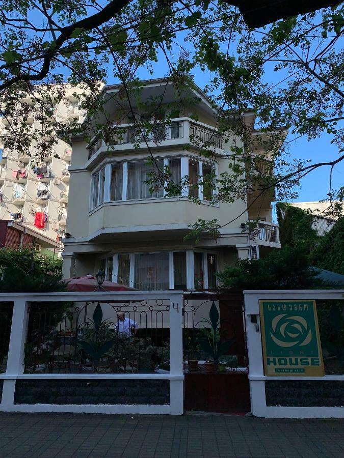 Light House Hotel Batumi Bagian luar foto